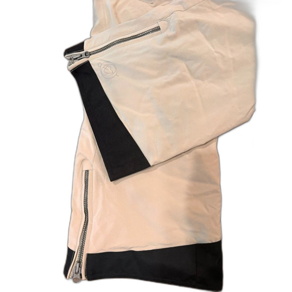 NWT Obermeyer Birmingham Insulated Ski Pants Beige Waterproof Snow Size 10 - Picture 3 of 10